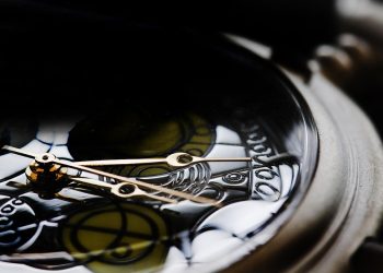 Striking the Perfect Balance: Navigating the Challenges of Work and Personal Life